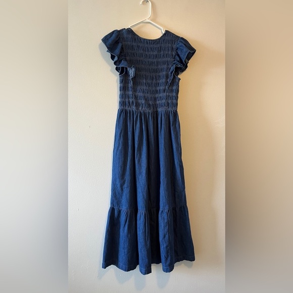 Gap Organic Cotton Denim Ruffled flutter Smocked Midi Tiered Dress Size Small - Picture 6 of 10